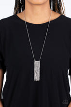 Cargar imagen en el visor de la galería, Stellar Crescendo - White Necklace