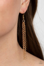 Cargar imagen en el visor de la galería, Galvanized Grit - Gold Necklace