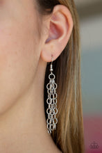 Cargar imagen en el visor de la galería, Ready To Pounce - Silver Necklace